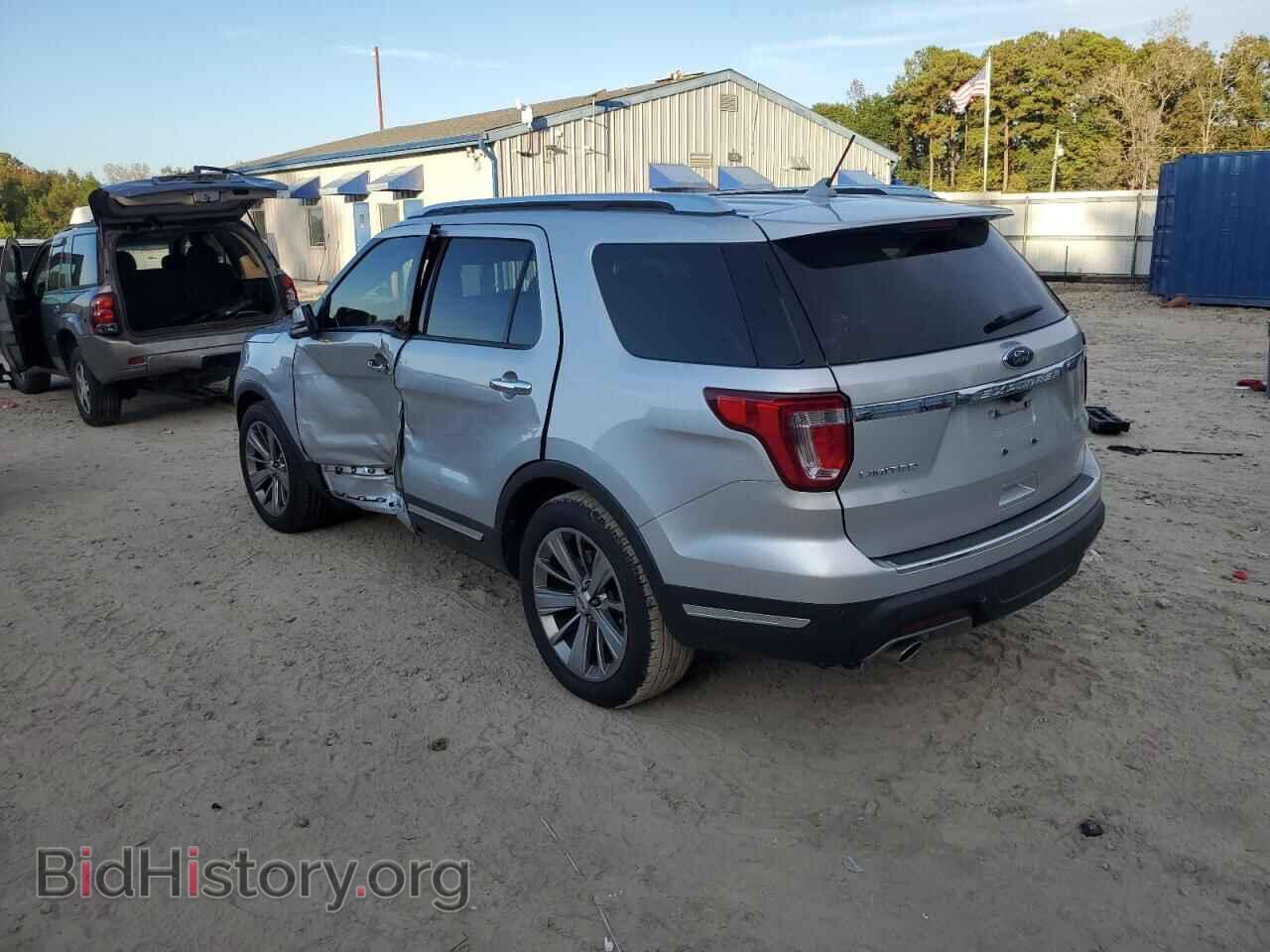 2018 FORD EXPLORER - VIN: 1FM5K7F86JGB45991 - Photo 2