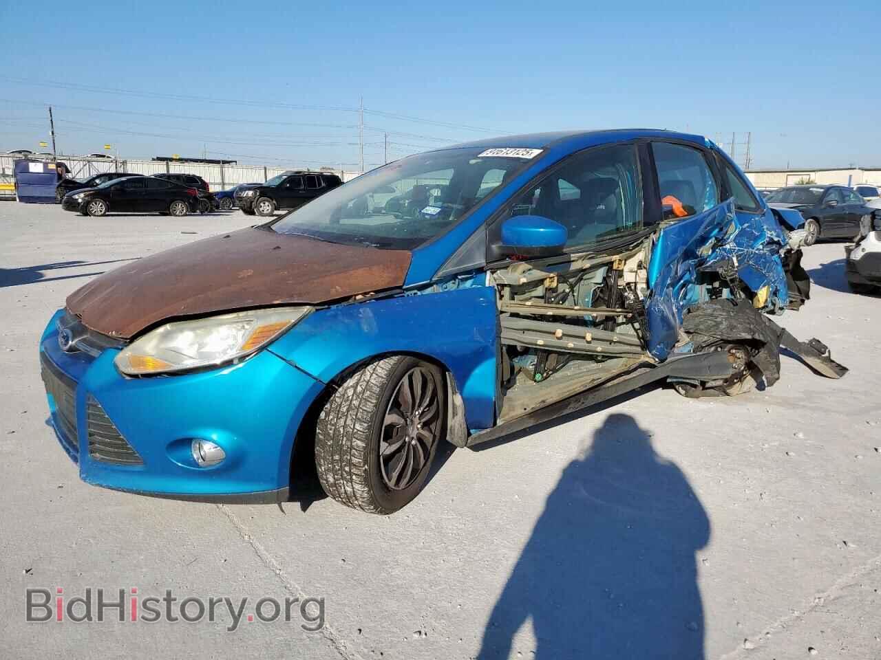 Photo 1FAHP3F23CL329728 - FORD FOCUS 2012