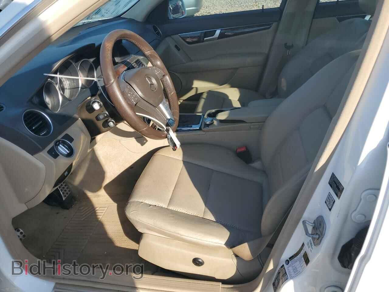 2014 MERCEDES-BENZ C-CLASS - VIN: WDDGF5HB3EA950506 - Фото 7