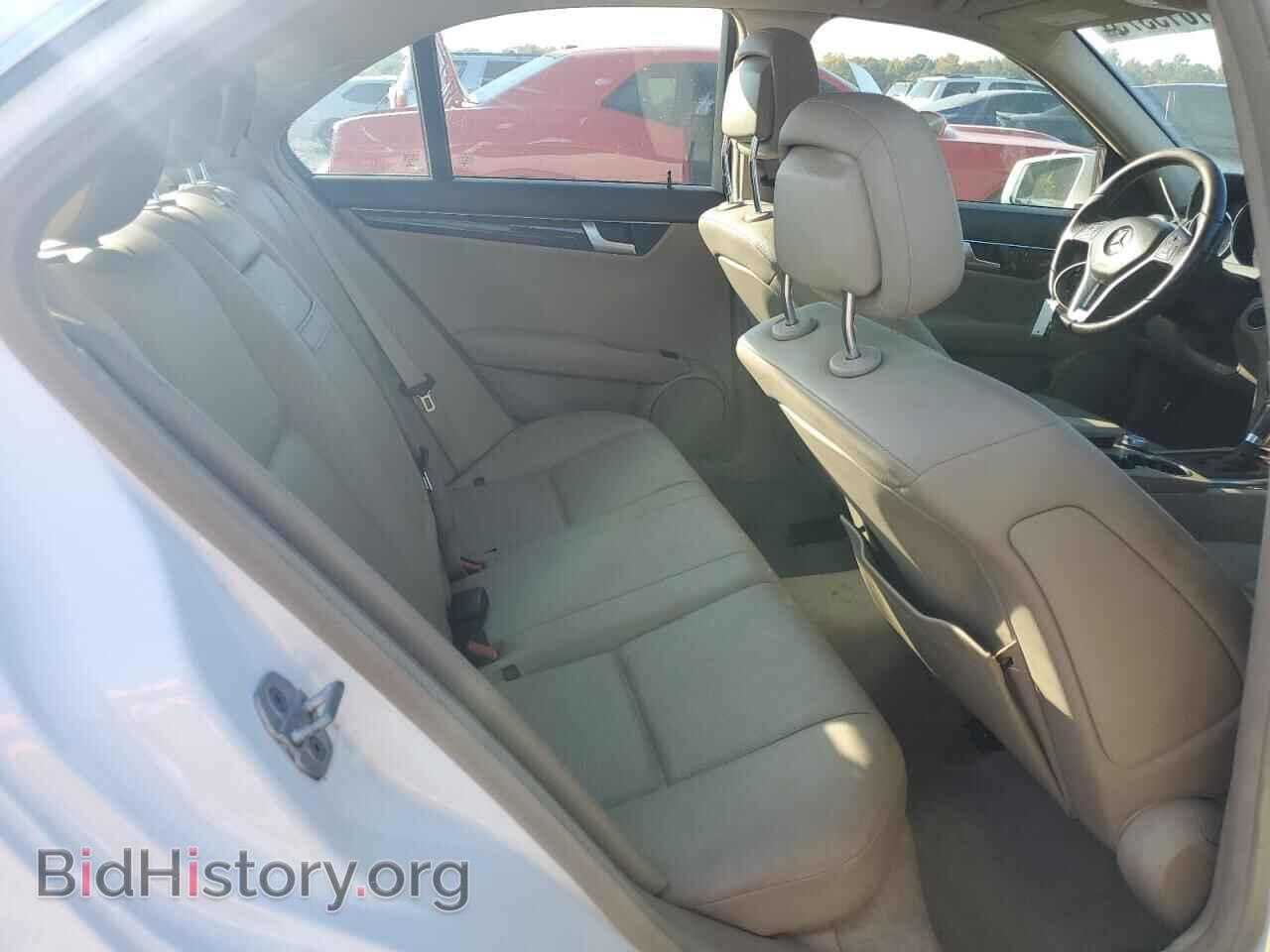 2014 MERCEDES-BENZ C-CLASS - VIN: WDDGF5HB3EA950506 - Фото 10