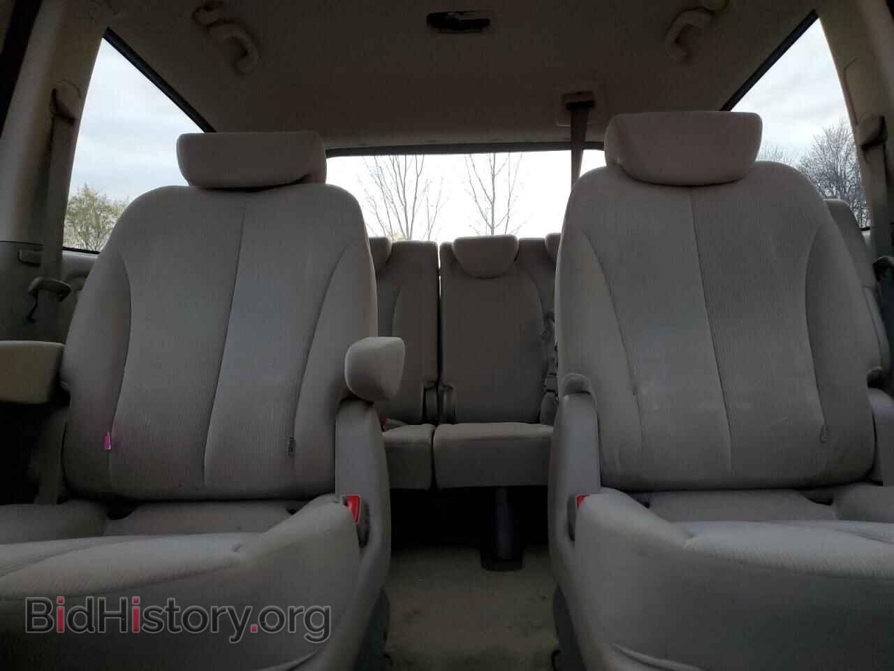 2009 KIA All Models - VIN: KNDMB233796287487 - Фото 10