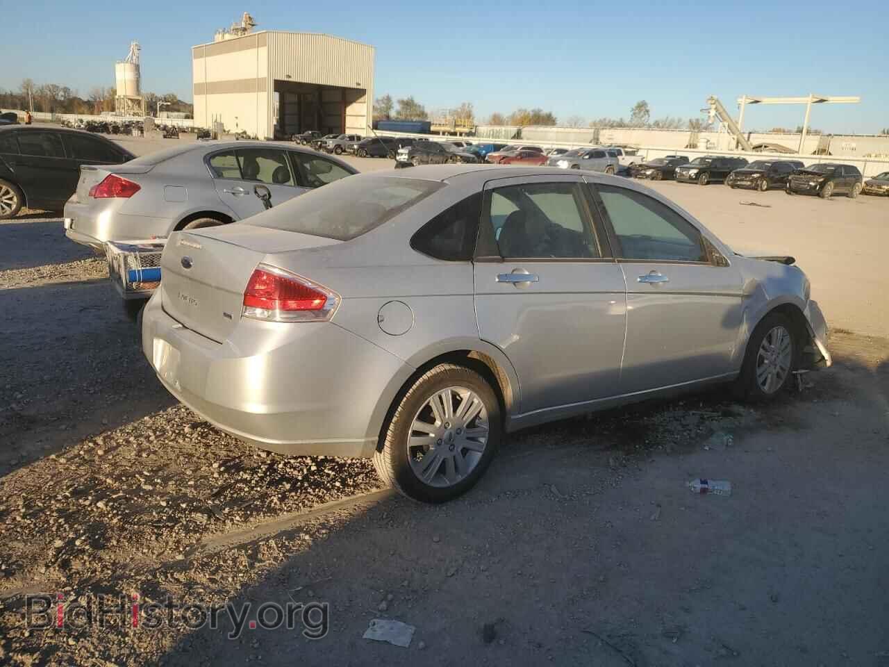 2010 FORD FOCUS - VIN: 1FAHP3HN5AW186882 - Фото 3