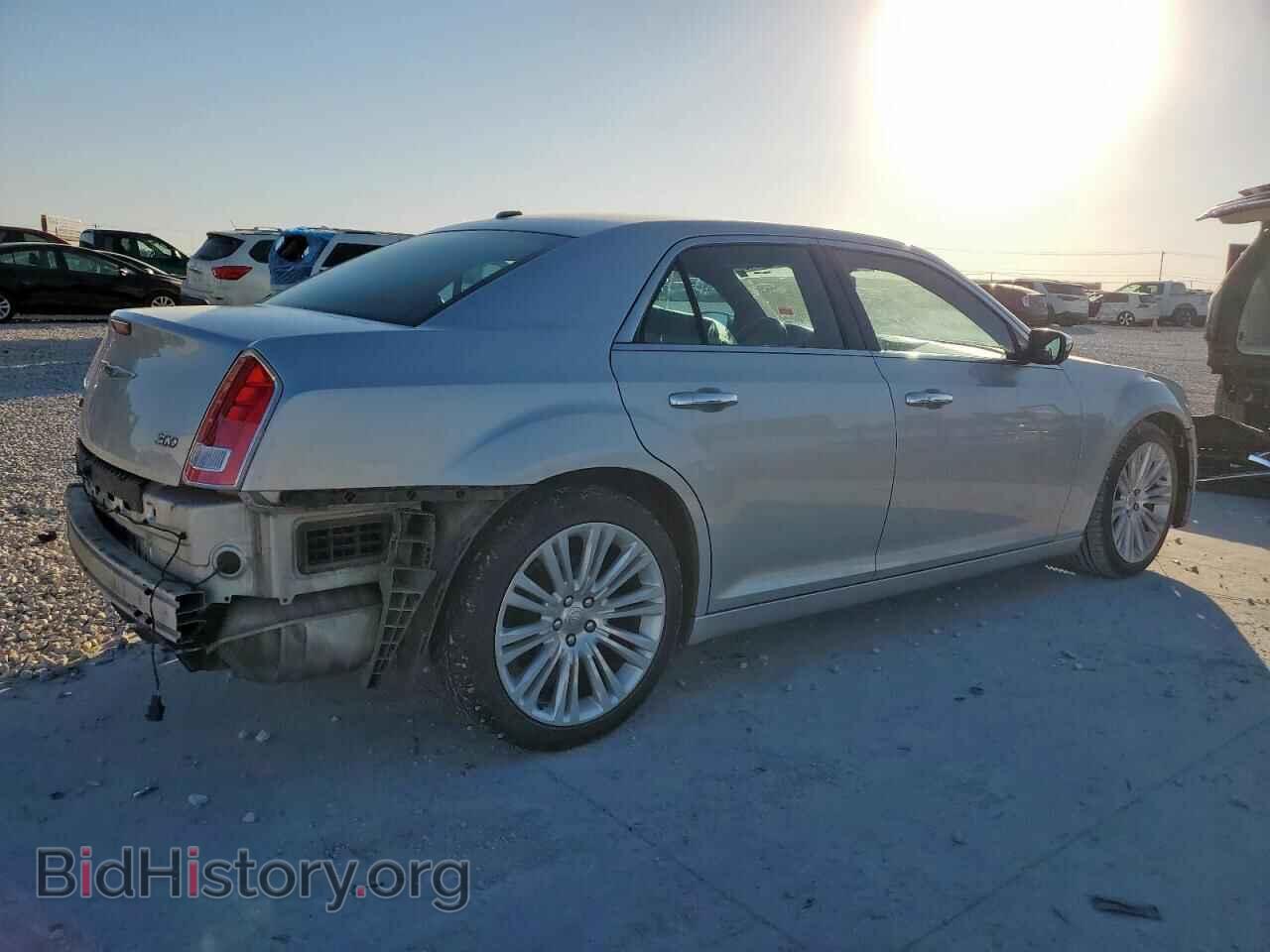 2012 CHRYSLER 300 - VIN: 2C3CCACG2CH246071 - Фото 3