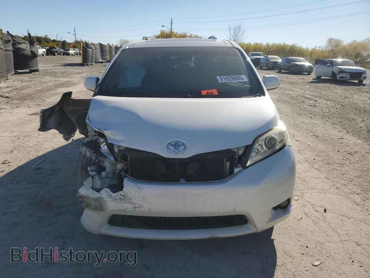 2017 TOYOTA All Models - VIN: 5TDYZ3DC9HS815546 - Фото 5