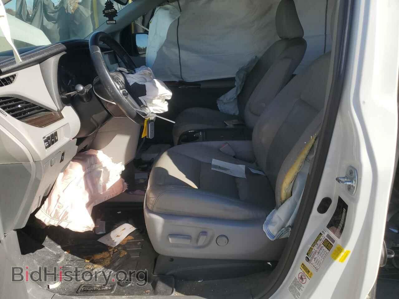2017 TOYOTA All Models - VIN: 5TDYZ3DC9HS815546 - Фото 7