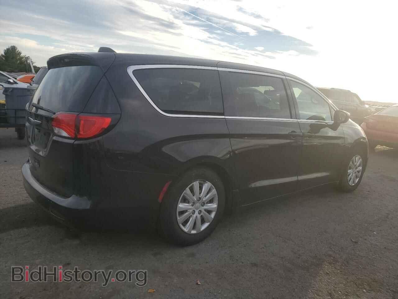2018 CHRYSLER PACIFICA - VIN: 2C4RC1AG7JR121065 - Photo 3