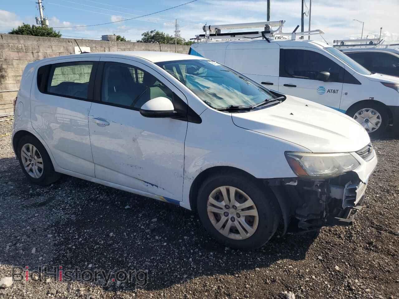 2018 CHEVROLET SONIC - VIN: 1G1JG6SH2J4132024 - Фото 4