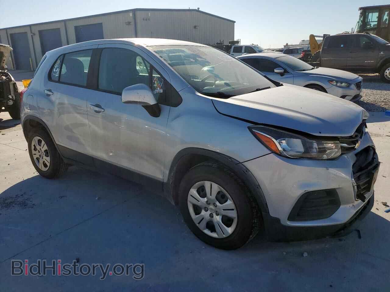 2017 CHEVROLET TRAX - VIN: 3GNCJKSB7HL287265 - Фото 4