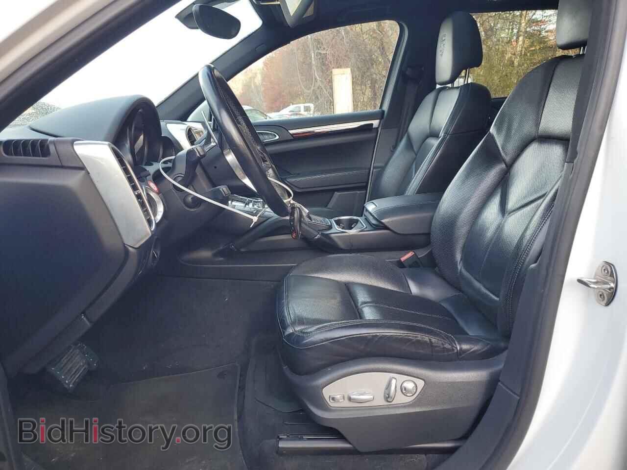 2017 PORSCHE CAYENNE - VIN: WP1AE2A29HLA72504 - Фото 7