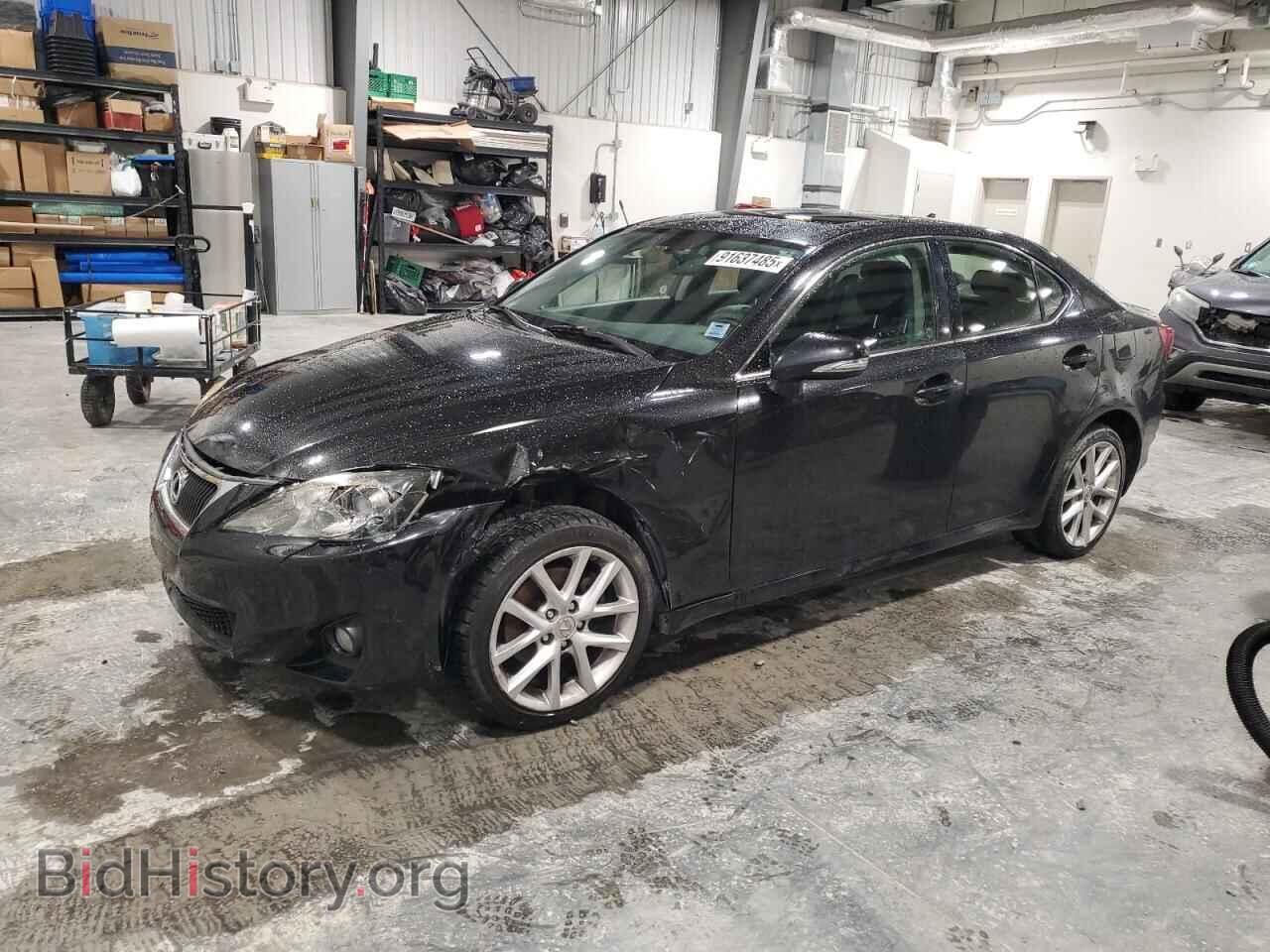 Photo JTHCF5C28B5045259 - LEXUS IS 2011
