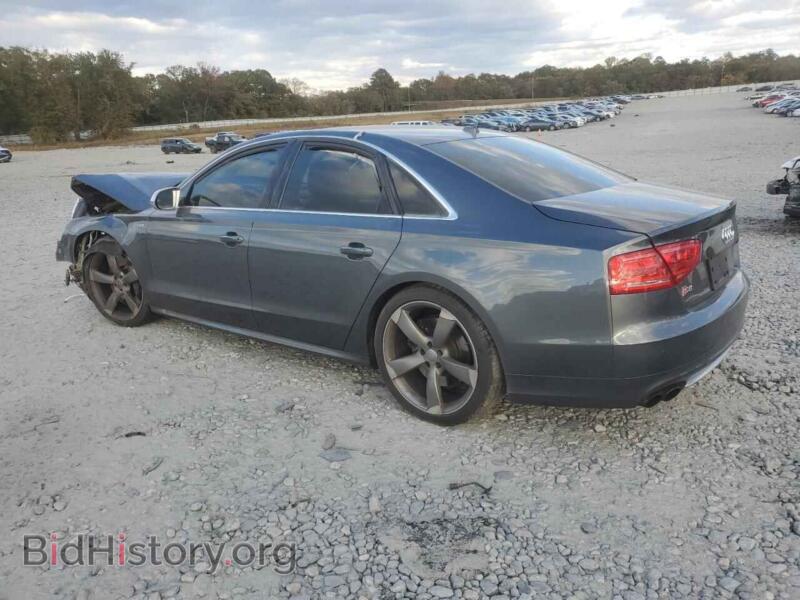 2014 Audi S8 (VIN WAUD2AFD0EN003208) — photo 2 of 14