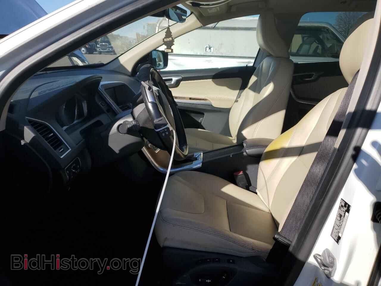2017 VOLVO XC60 - VIN: YV449MRU3H2024925 - Фото 7