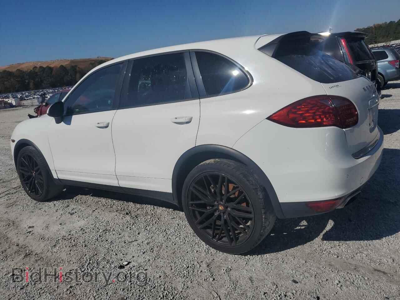 2012 PORSCHE CAYENNE - VIN: WP1AA2A25CLA10909 - Фото 2