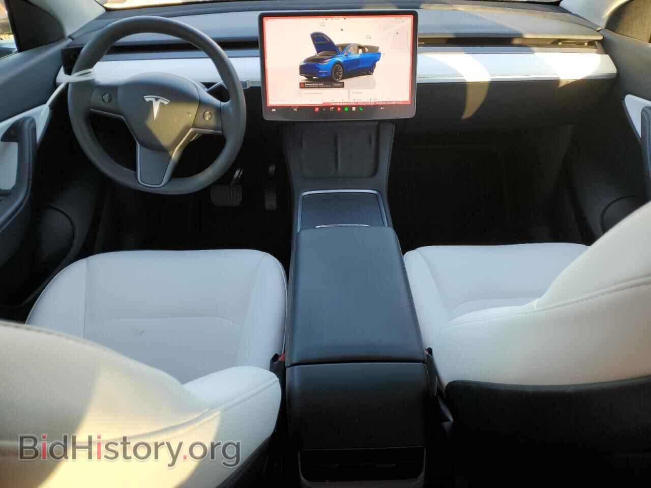 2022 TESLA MODEL Y - VIN: 7SAYGDEE9NF417543 - Photo 8