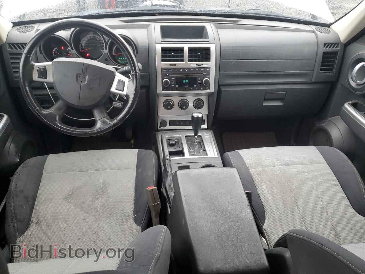 2007 DODGE NITRO - VIN: 1D8GU58677W630017 - Photo 8