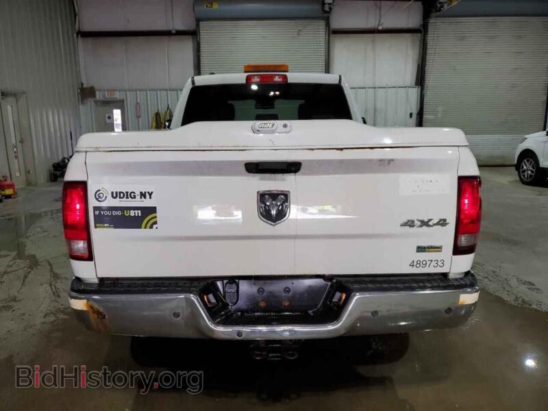2015 RAM 1500 (VIN 1C6RR7FG8FS703909) — фото 6 из 13