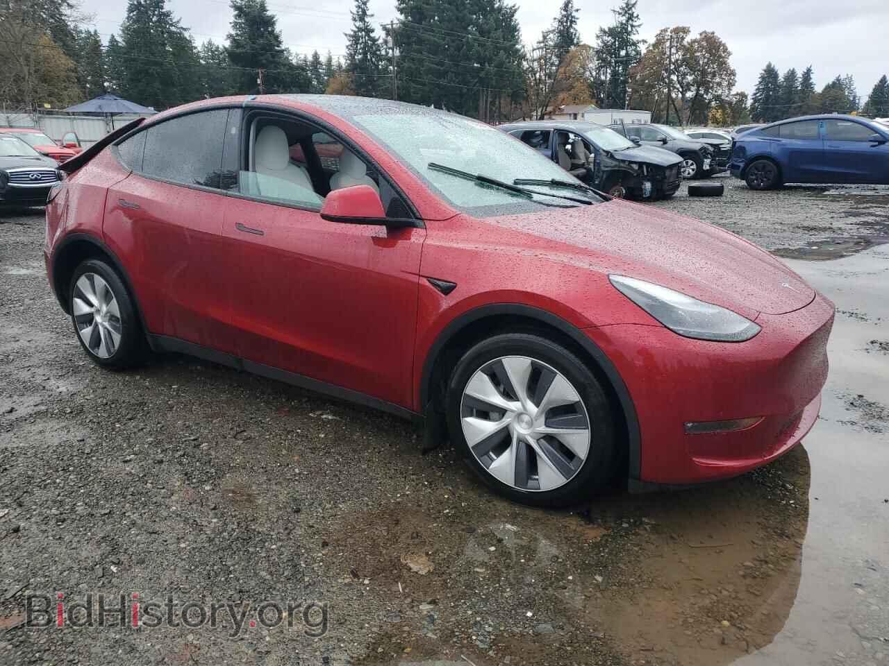 2024 TESLA MODEL Y - VIN: 7SAYGDEEXRF002639 - Photo 4