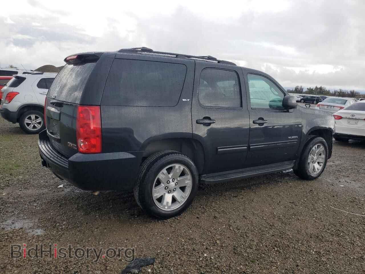 2011 GMC YUKON - VIN: 1GKS2CE03BR342378 - Photo 3