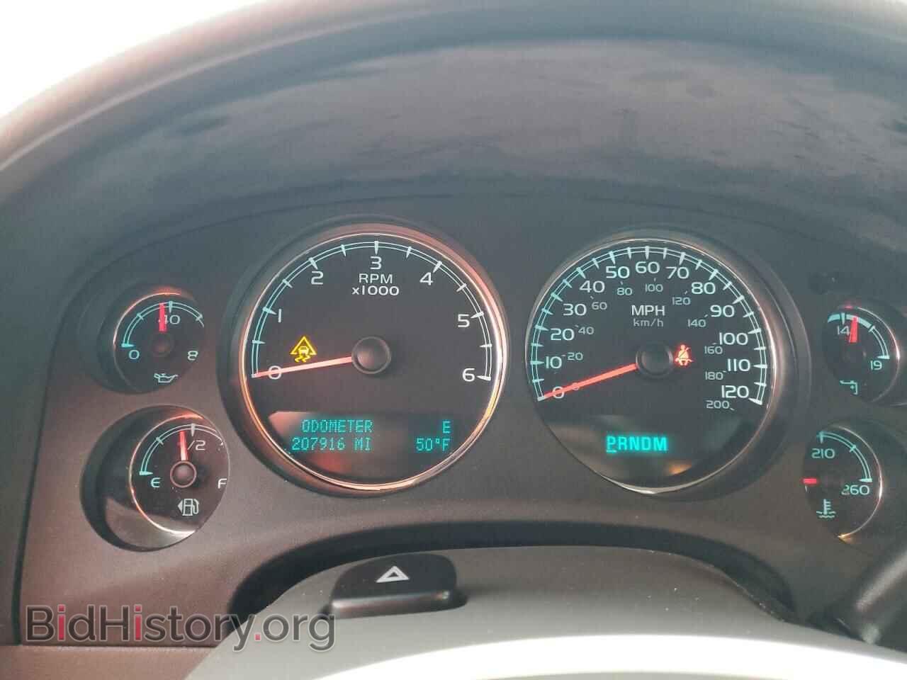 2011 GMC YUKON - VIN: 1GKS2CE03BR342378 - Photo 9