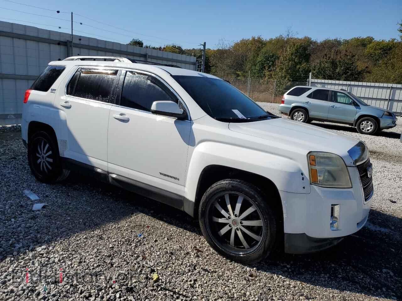 2011 GMC TERRAIN - VIN: 2CTALSEC3B6302049 - Photo 4
