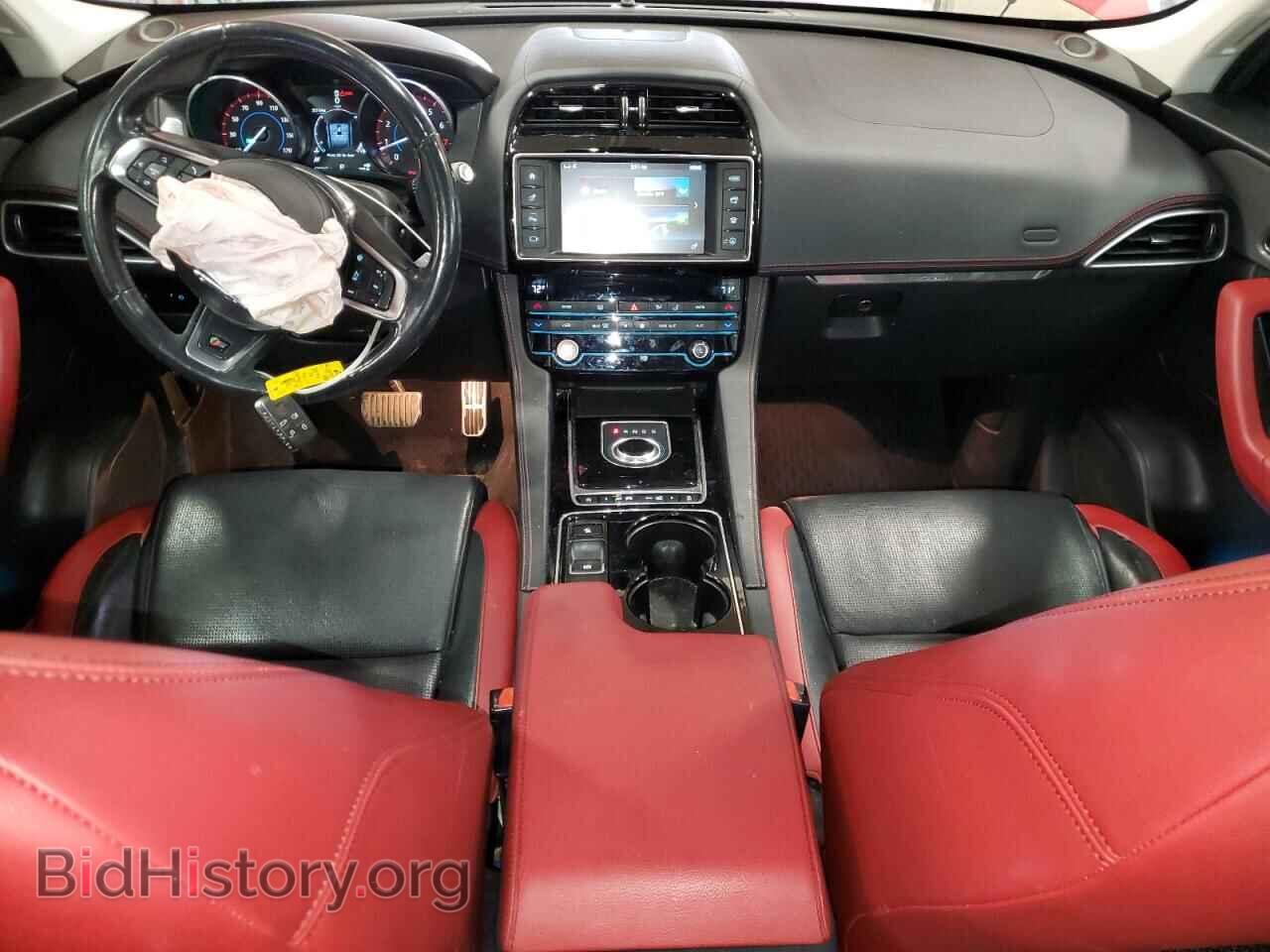 2017 JAGUAR F-PACE - VIN: SADCM2BV0HA066368 - Фото 8