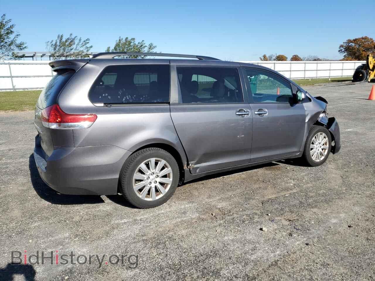 2012 TOYOTA All Models - VIN: 5TDDK3DC0CS033244 - Photo 3