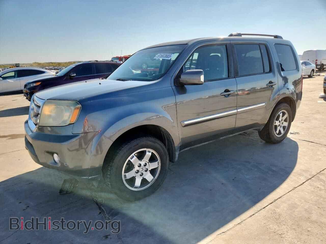 Photo 5FNYF3H95BB011635 - HONDA PILOT 2011