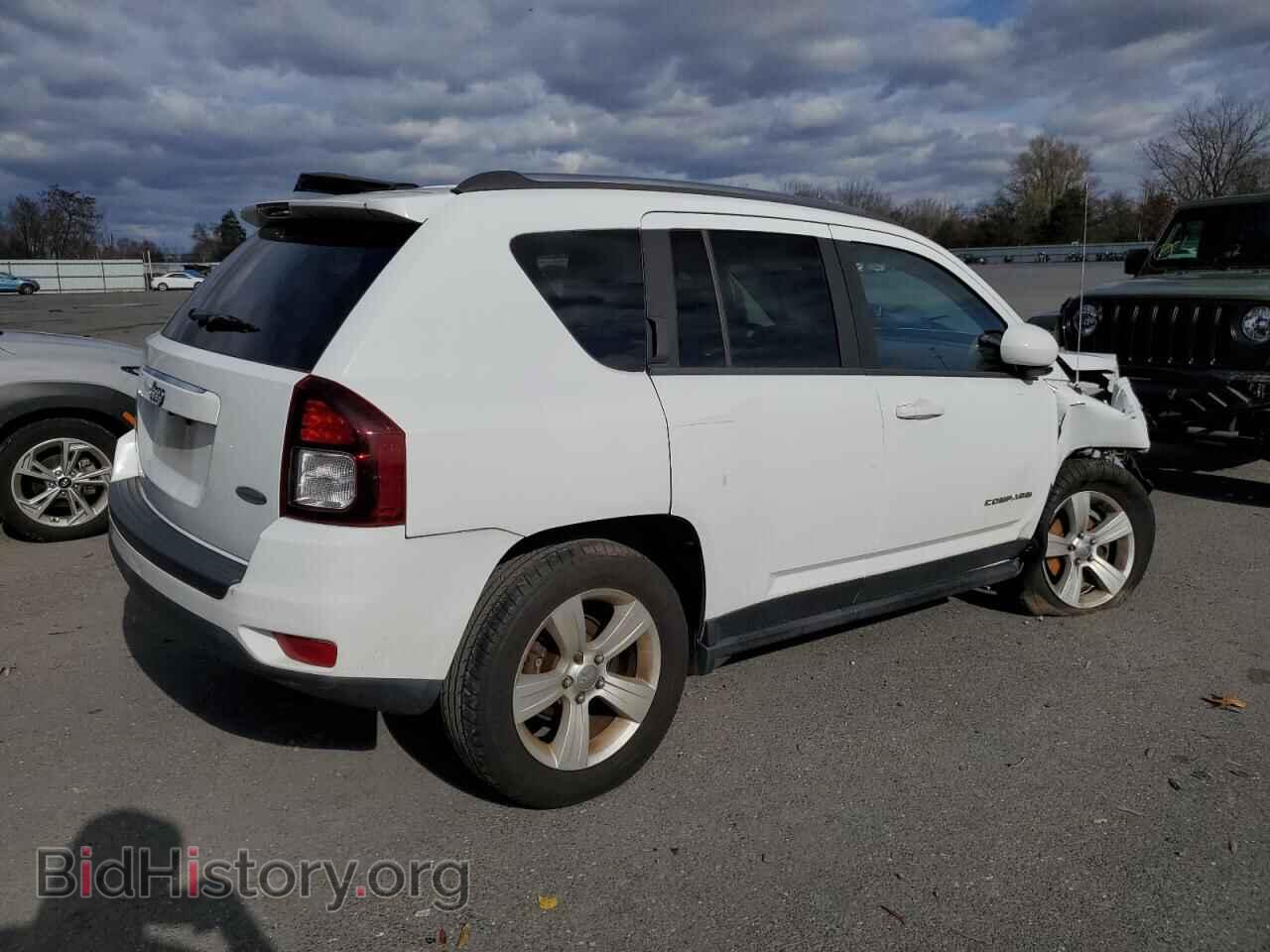 2014 JEEP COMPASS - VIN: 1C4NJDEB6ED788920 - Фото 3