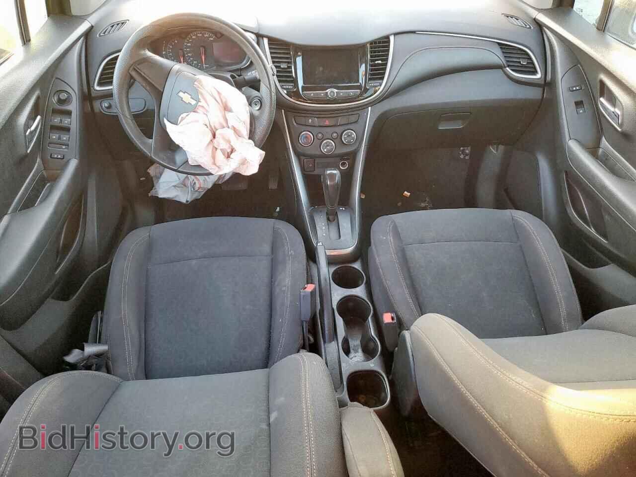 2019 CHEVROLET TRAX - VIN: 3GNCJKSB0KL160557 - Фото 8