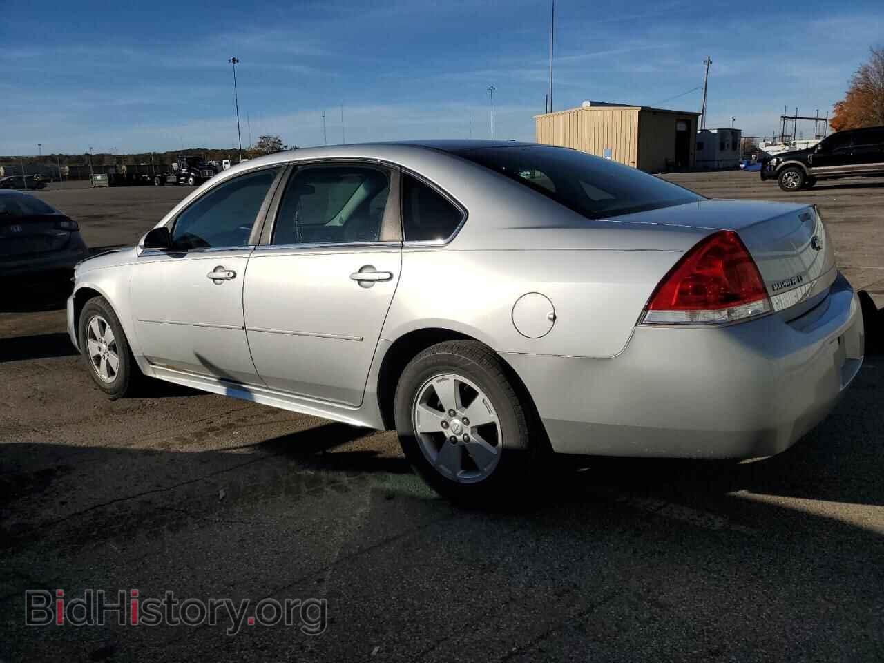 2010 CHEVROLET IMPALA - VIN: 2G1WB5EN6A1166043 - Фото 2