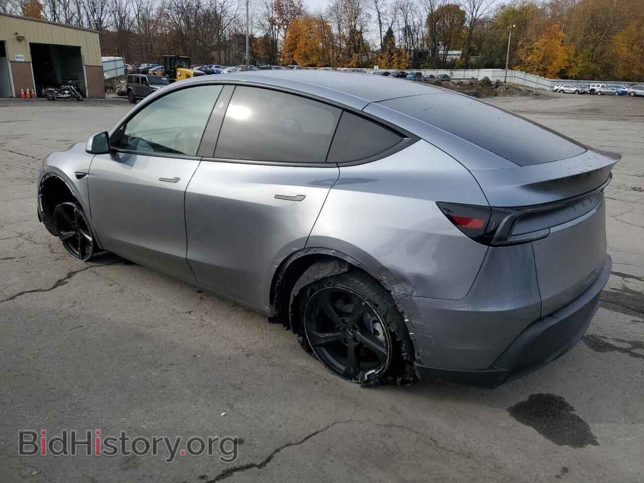 2026 TESLA MODEL Y - VIN: 7SAYGDEE3TF405420 - Фото 2
