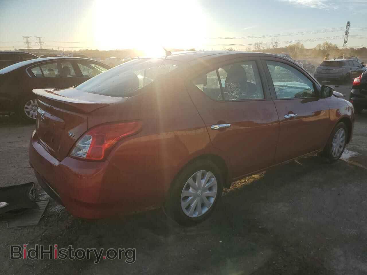 2017 NISSAN VERSA - VIN: 3N1CN7APXHK441113 - Фото 3