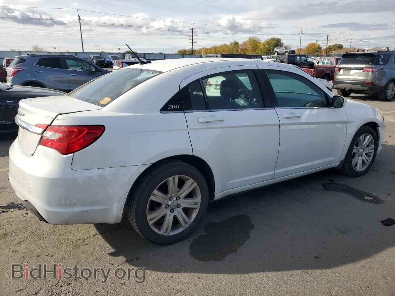 2013 CHRYSLER 200 - VIN: 1C3CCBABXDN671964 - Фото 3