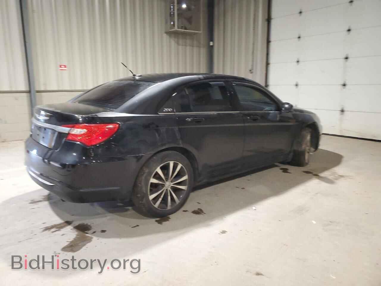 2011 CHRYSLER 200 - VIN: 1C3BC1FB8BN614626 - Фото 3