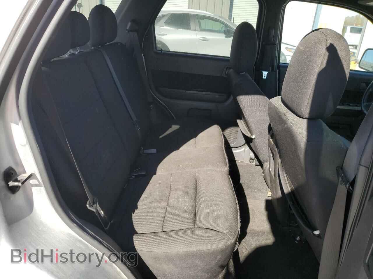 2010 FORD ESCAPE - VIN: 1FMCU0DG7AKB30920 - Фото 10