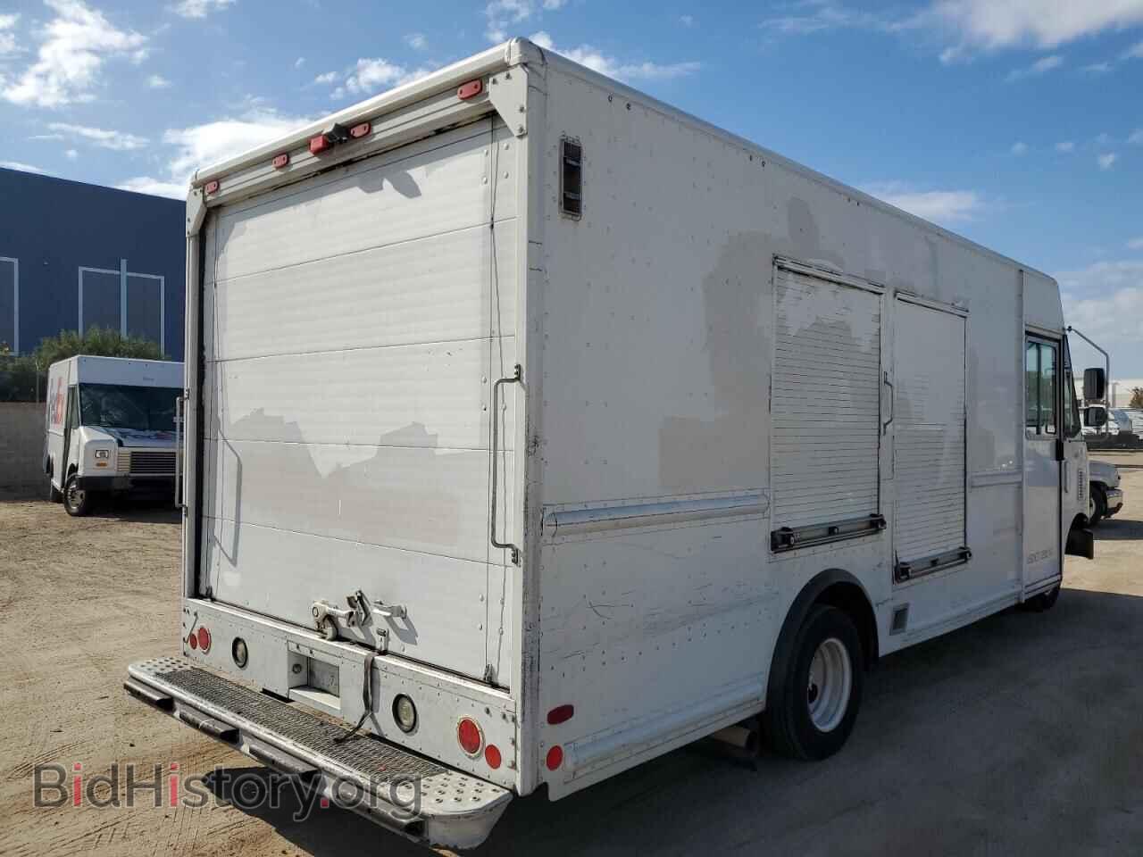 2010 FORD ALL Models - VIN: 1FC4E4KL8ADB01038 - Фото 3