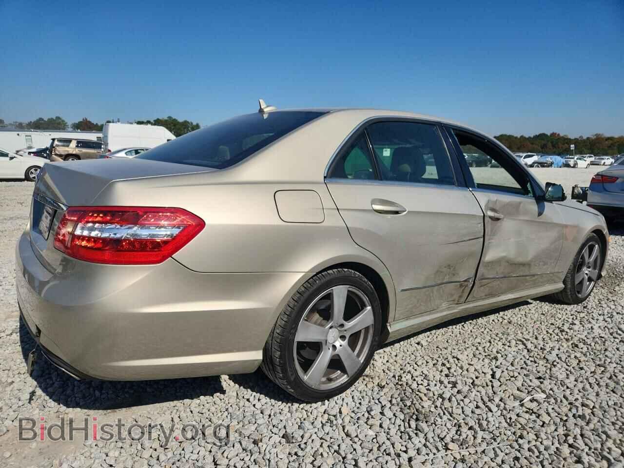 2011 MERCEDES-BENZ E-CLASS - VIN: WDDHF5GB2BA281789 - Фото 3