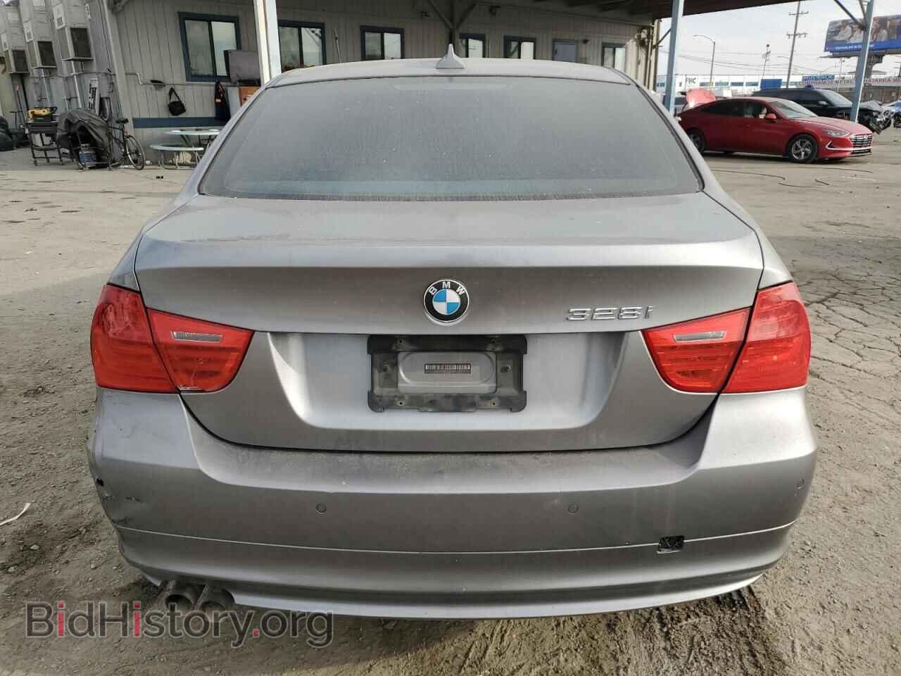 2011 BMW 3 SERIES - VIN: WBAPH5G56BNM76262 - Фото 6