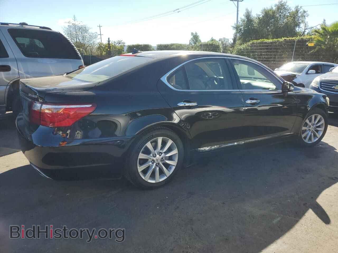 2012 LEXUS LS460 - VIN: JTHBL5EF6C5111832 - Photo 3