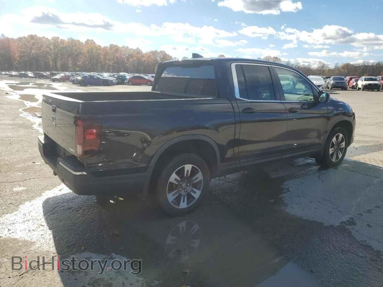 2017 HONDA RIDGELINE - VIN: 5FPYK3F5XHB007513 - Фото 3