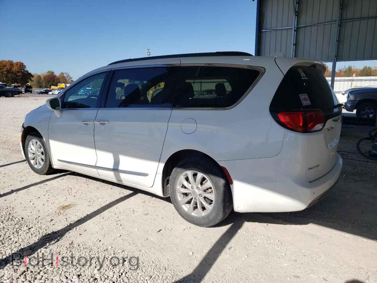 2017 CHRYSLER PACIFICA - VIN: 2C4RC1BG1HR539663 - Фото 2