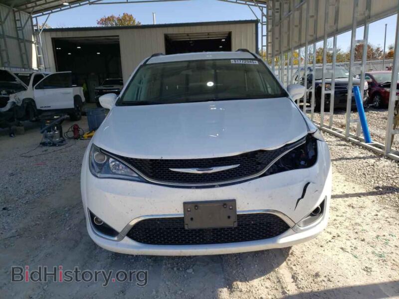 2017 Chrysler PACIFICA (VIN 2C4RC1BG1HR539663) — photo 5 of 13