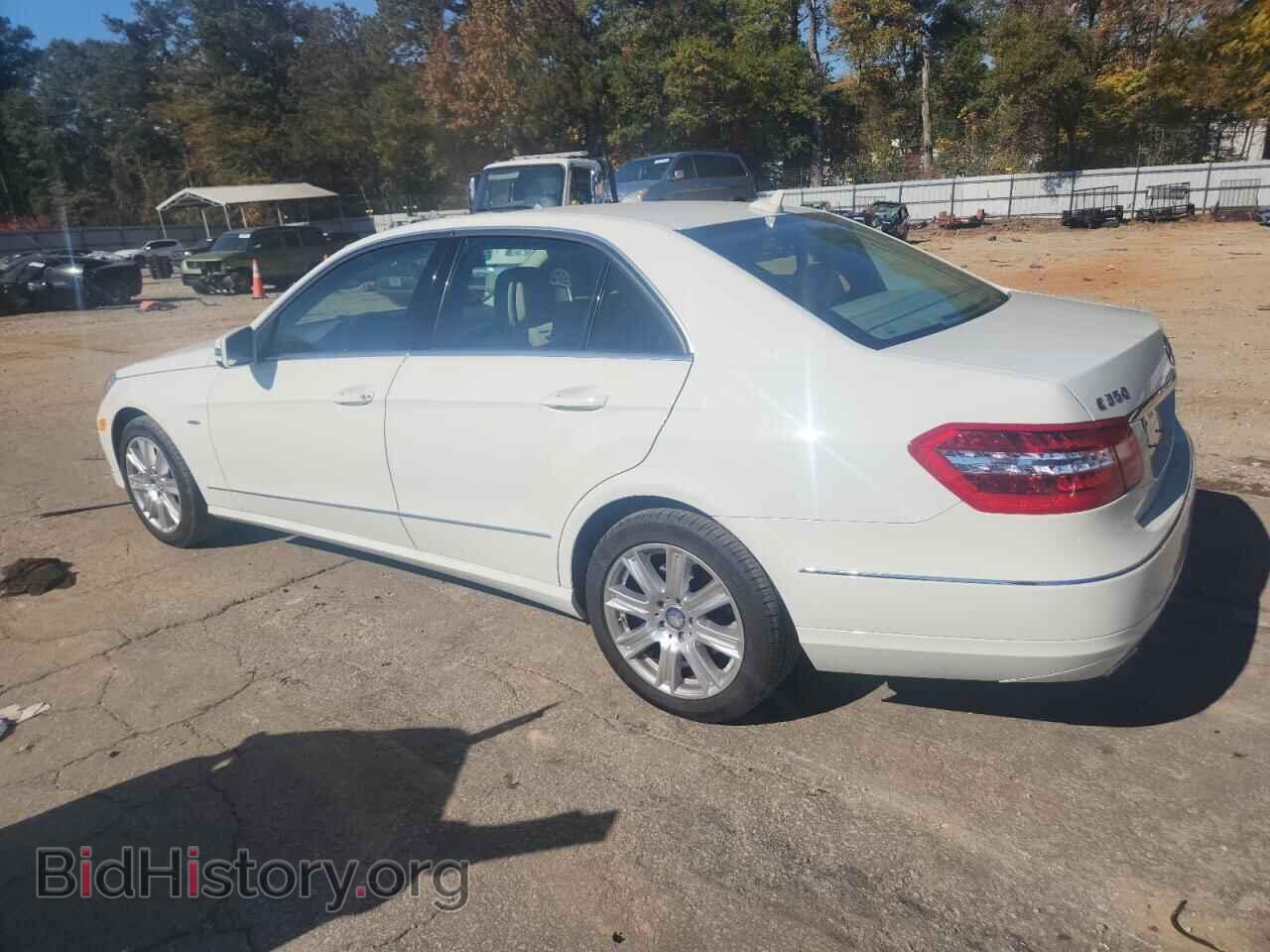 2012 MERCEDES-BENZ E-CLASS - VIN: WDDHF5KB7CA559465 - Фото 2