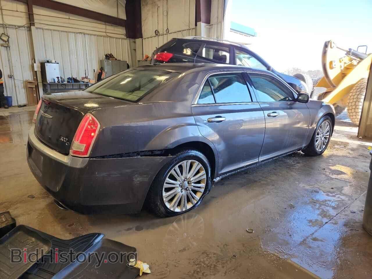 2013 CHRYSLER 300 - VIN: 2C3CCASTXDH591204 - Фото 3