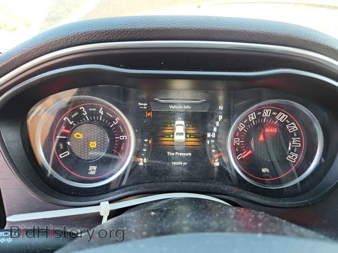 2017 DODGE CHALLENGER - VIN: 2C3CDZAGXHH568642 - Фото 9