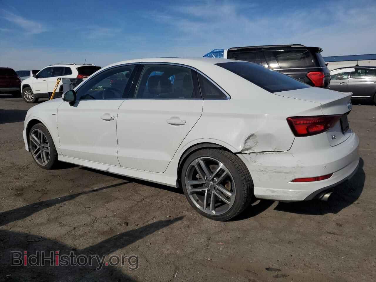 2019 AUDI A3 - VIN: WAUJEGFF3KA078535 - Фото 2