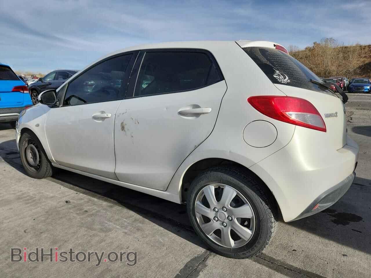 2014 MAZDA 2 - VIN: JM1DE1KY0E0179515 - Photo 2