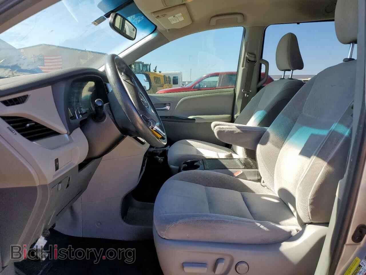 2017 TOYOTA All Models - VIN: 5TDKZ3DC3HS867373 - Фото 7