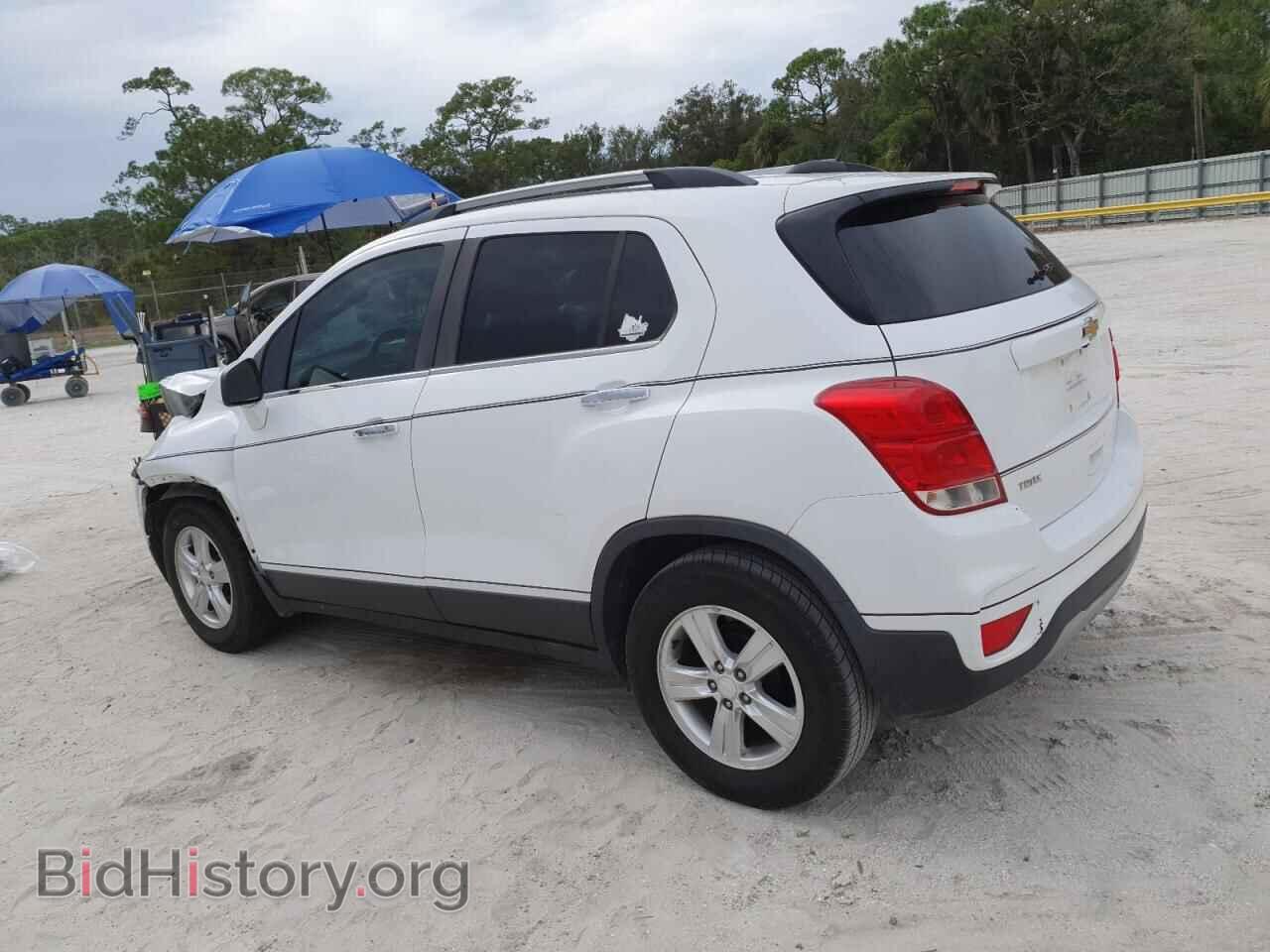 2019 CHEVROLET TRAX - VIN: 3GNCJLSB3KL120818 - Photo 2