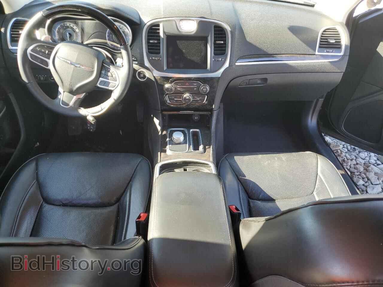 2017 CHRYSLER 300 - VIN: 2C3CCAET3HH650174 - Фото 8